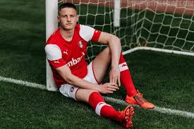 Arsenal, rotherham united, fleetwood town football kit stained glass suncatcher. Rotherham United 19 20 Trikots Enthullt Nur Fussball