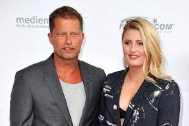 Til schweigers erfolgsfilm „honig im kopf goes hollywood. Emma Schweiger Sie Plaudert Private Details Auf Instagram Aus Gala De