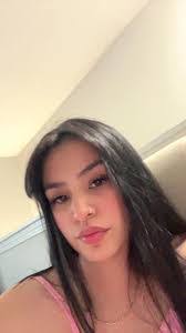 Jennifer Langenberg's Instagram, Twitter & Facebook