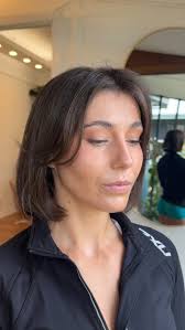 The details and the final result of a gorgeous tousled bob 😍 , Cut by  @claire_evalynparsons , #sunshinecoasthairdresser #bob #tousledbob  #frenchbob #haireducation #hairstylist #wella #wellaanz ...