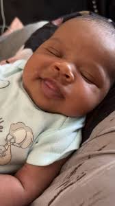 Can someone please make this a Fall background?