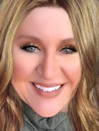 Kristin Stone's Instagram, Twitter & Facebook