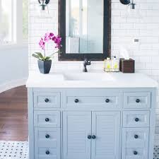 The variation of true white and beige coating create slight comparison to the piece and contributes to its light and fresh feel. Beautiful Bathroom Vanity Design Ideas