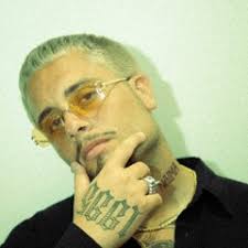 Stream Karim Soliman music