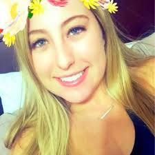 Mandy Wicker (@mandywicker)