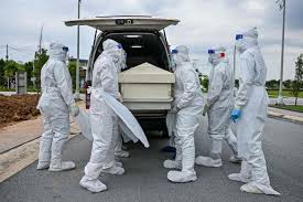 2nd jun 2021 / harian, kematian harian tertinggi, kes harian 7k++. Malaysian Experts Suspect Covid 19 Variants Behind Growing Number Of Patients Arriving Dead In Hospitals Se Asia News Top Stories The Straits Times