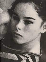 Charlie Chaplin S Daughter Geraldine Chaplin In Vogue Us 1964 Geraldine Chaplin Chaplin Charlie Chaplin