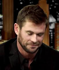 See more ideas about chris hemsworth, hemsworth, chris. Chris Hemsworth Gifs Chris Evans Breaking Thor With Chris Hemsworth