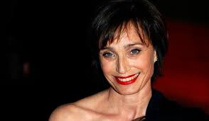 Kristin Scott Thomas maîtresse de cérémonie à Cannes