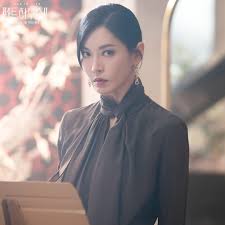 (min dong, puxian min, hokkien, teochew) upstairs. é¡¶æ¥¼2 ç‹—è¡€å‰§åƒåƒä¸‡ å¥¹ä¸€å‡ºæ‰‹å°±æ— æ•Œ æœ‰æˆ æ¾Žæ¹ƒæ–°é—» The Paper