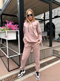Женский спортивный костюм как раз есть на aliexpress! Zakazyvajte Zhenskij Sportivnyj Kostyum Hudi S Kapyushonom I Shtany Na Rezinke Ot Internet Magazina K Ml 1237274174
