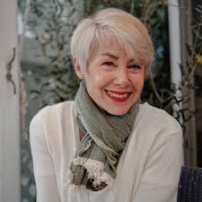 ✖️grandma through the ages✖️#livingmybestlife no matter how old I get shall  be my mission. And I had better keep up with the squats if I wanna grandma  like that last photo... #faceapp #