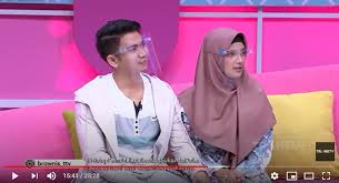Maka aku memintamu bukan darimu, tapi dari tuhan yang menciptakanmu, begitu ucapan nadya mustika rahayu. Orangtua Nadya Mustika Rahayu Sempat Ragu Dengan Ajakan Taaruf Rizki D Academy Mantan Kekasih Lesty Kejora Yakinkan Dengan Hal Ini Semua Halaman Nova