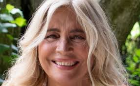 Paolo è il figlio di mara venier, oltre a elisabetta ferracini, e dello scomparso attore pier paolo. Mara Venier Senza Freni Sono Fiera Di Aver Messo Le Corna A Certi Uomini