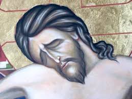 New Liturgical Movement: Thomas More College Commissions and Installs  Mediaeval Italian Style Crucifix for College Chapel