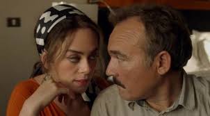 Последние твиты от aile arasında (@ailearasindabkm). Aile Arasinda Filminin Afisi Yayimlandi