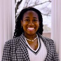 Deanna Blue's Instagram, Twitter & Facebook