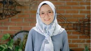 Hukuman jaksa pinangki kena potong hakim, maki: Netizen Kecewa Ke Nissa Sabyan Imut Muka Lugu Kenapa Cari Suami Orang Suara Banten