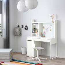 It has a small footprint, and the space in the the ikea micke drawer unit has casters for moving the unit around a room, and you can combine it with a desk and drawer units to extend the work surface. Micke White Desk 105x50 Cm Get It Today Ikea