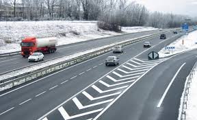 Le risque avalanche est marqué. Bretagne Quatre Axes Routiers Fermes Pour Les Poids Lourds De Plus De 7 5 Tonnes Actu Morbihan
