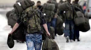 Перевод контекст führerschein neu beantragen c немецкий на русский от reverso context: Rechnung Mit Lauter Unbekannten Politik