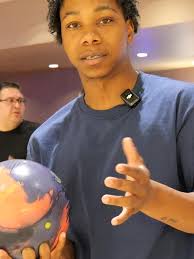 The Best Spot to Stand As A Left Handed Bowler