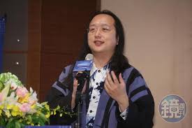 麻腮风三联疫苗（英語：measles mumps and rubella vaccine, mmr），港澳台译为麻疹腮腺炎德國麻疹混合疫苗，，大陆简稱麻腮风疫苗，是预防麻疹、腮腺炎、风疹（德國麻疹）的疫苗，由三種疾病病毒的活性減毒性病毒混合而成，是以注射的方式施打疫苗。 Q2uafsodijxrwm
