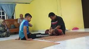 Prinsip police.apa patut buat bila terseliuh? Tempat Urut Paling Berkesan Di Sik Bawa Anak Ubat Kaki Terseliuh Kepotimes