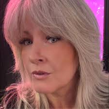 We are planning 9 nights as a family after Christmas, and I'm just  wondering if there are any resorts out there that I haven't considered. We  are 5 adults and 4 kids