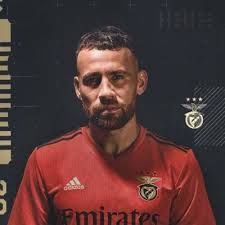 #vsports #liganos #ligaportugaltiro de taarabt, a obrigar luiz júnior a uma defesa incompleta, a bola sobra para otamendi que remata certeiro. Nicolas Otamendi On Twitter No Hay Dolor No Hay Dolor Porteria A Cero There S No Pain No Pain Clean Sheet Manchestercity
