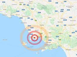 È l'ora delle scelte per serena rossi. Terremoto Napoli Pozzuoli Diverse Scosse Nella Notte Corriere It