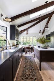 Designer Amber Lewis Swears By These 5 Kitchen Renovating Tips Kitchen Style Kitchen Design Trends Kitchen Trends