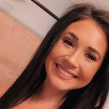 Jenna Crews's Instagram, Twitter & Facebook