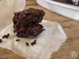 35 Brownie Aux Noisettes Vegan Sans Gluten Olive Et Coconut En 2020 Faire Fondre Du Chocolat Noisette Brownie