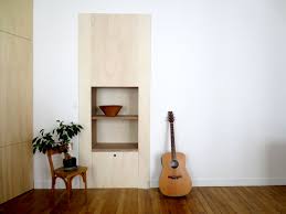 Placard En Bois Mdf Et Contreplaque Hetre Integre Dans L Embrasure De La Porte Idees De Design D Interieur Interieur Design Decoration Maison