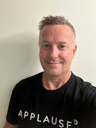 Edgar Arvizu's Instagram, Twitter & Facebook