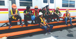 Carbon fibre merupakan satu bahan komposit yg dihasilkan yg mana ianya ringan, tahan dan kuat. Cara Cepat Pasang Sticker Kereta 1 Gerbong Kelar Dalam Waktu Cuma 2 Jam Rudiapplicator Com