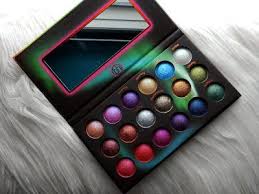 Bh Cosmetics Aurora Lights Review Eyeshadow Palette Eyeshadow Bh Cosmetics