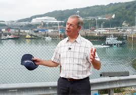 🚨 BREAKING: Nigel Farage rips into £1 BILLION French failure as he vows to end  illegal crossings 'within fortnight' if he becomes PM