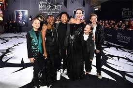 Angelina jolie children 2019 also watch: Angelina Jolie Brad Pitt Kids May Be Testifying It Ll Affect Them Hollywood Life