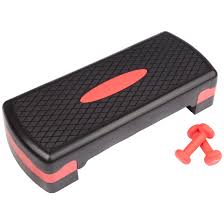 The benefits of step aerobics are actually quite diverse and pretty big too. Ultrasport Aerobic Step 2 Fach Hohenverstellbares Steppbrett Von 10 Auf 15 Cm Step Workout Fur Zuhause Stepbrett Inkl Ultrasport Nr 1 Marke Fur Sport Und Fitness Bei Amazon