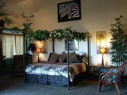 Choose fun accessories and soft lighting that tie your theme together for a really magical kids bedroom. Pin On Home Jungle Room