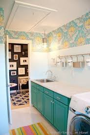 Annie Sloan Provence And Florence Cabinets With Benjamin Moore Barely Teal Plank Walls Love Cabin Decoracao Lavanderia Decoracao De Casa Decoracao De Ambientes