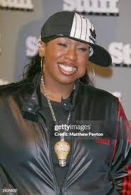 Singer Missy Eliot arrives at Stuff Magazine's Pre-VMA Party at Show...  News Photo