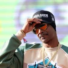 Earl Sweatshirt Misses Mac Miller