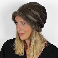 Small Custard Bamboo Arm Knit Infinity Scarf