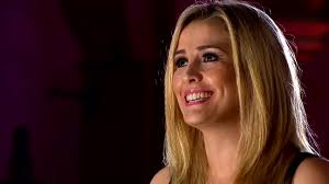 Dyma Elin Fflur Music gyda Jeff Howard yn ein swyno ar S4C! // Enjoy Elin  Fflur and Jeff Howard performing