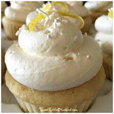 Coconut whipped cream is the perfect garnish for all your dessert recipes, whether it's chocolate chia pudding, chocolate mug cake or molten chocolate. Lemon Cupcakes With Lemon Curd Filling And Lemony Whipped Cream Frosting Sweet Little Bluebird