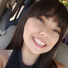 What sizes would two-tier cakes be for 150 guests?