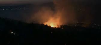 O διοικητής πυροσβεστικής αττικής, υποστράτηγος νίκος σπάης για τη φωτιά στον βαρνάβα. Pyrinh Kolash H Fwtia Afhse Kammenh Gh Ston Kalamo Kaigetai O Barnabas Ellada Iefimerida Gr